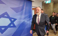 Deri enters Cabinet meeting late ahead of expected firing