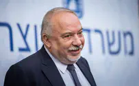 Liberman willing to sit with Netanyahu - but not 'messianics'