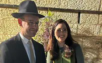 Haredi reporter announces engagement to MK's adviser