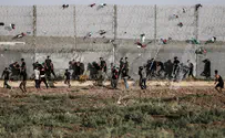 Palestinian Arabs attempt to cross into Israel