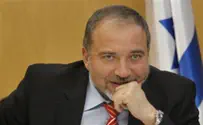 Lieberman: Social Protesters 'Paid Shouters'