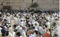 Thousands Answer 'Amen' at the Priestly Blessing in Jerusalem