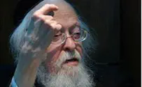 Rabbi Elyashiv in Critical Condition