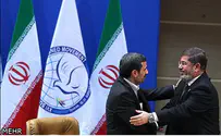 Ahmadinejad and Morsi Hail 'Strategic Partnership'