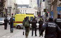 2 Belgian policemen injured in stabbing attack