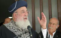 Jerusalem Chief Rabbi asks to extend his term