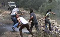 Arab rioters set fire outside Israeli town in Samaria