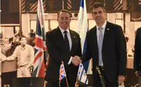 Britain and Israel sign trade agreement 
