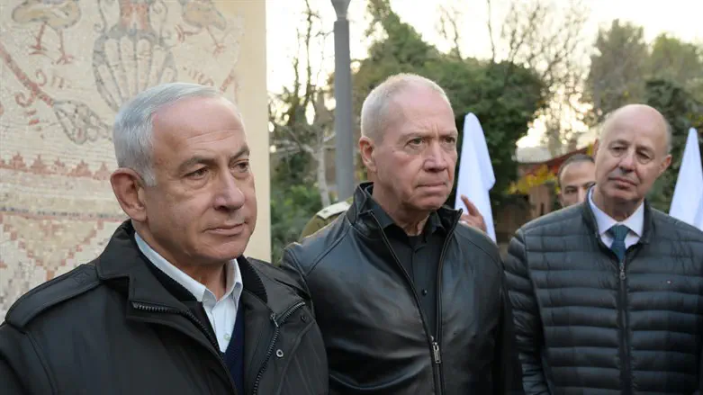 Netanyahu, Gallant, and Hanegbi in the north