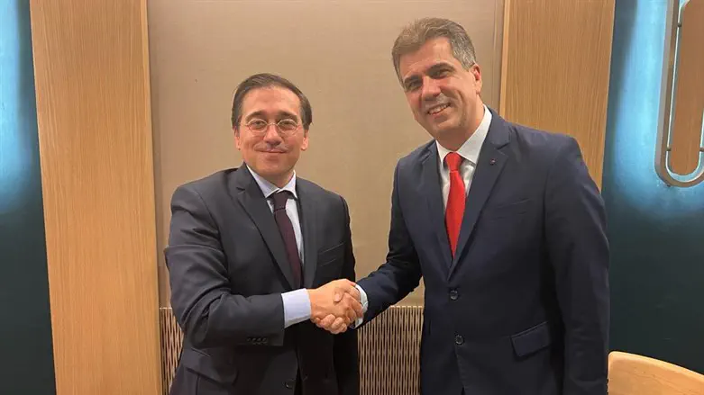 Minister Eli Cohen with Spanish counterpart