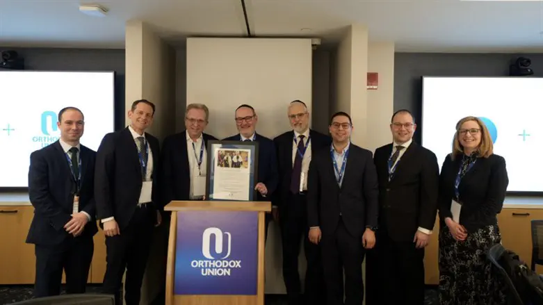 Meeting between OU and United Synagogue in NYC