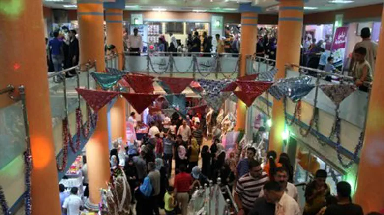 New luxury mall in Gaza