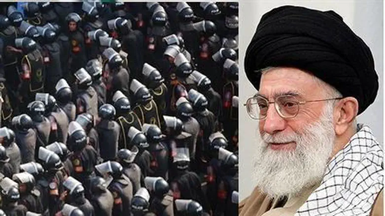Iranian Ayatollah and Egypt protest