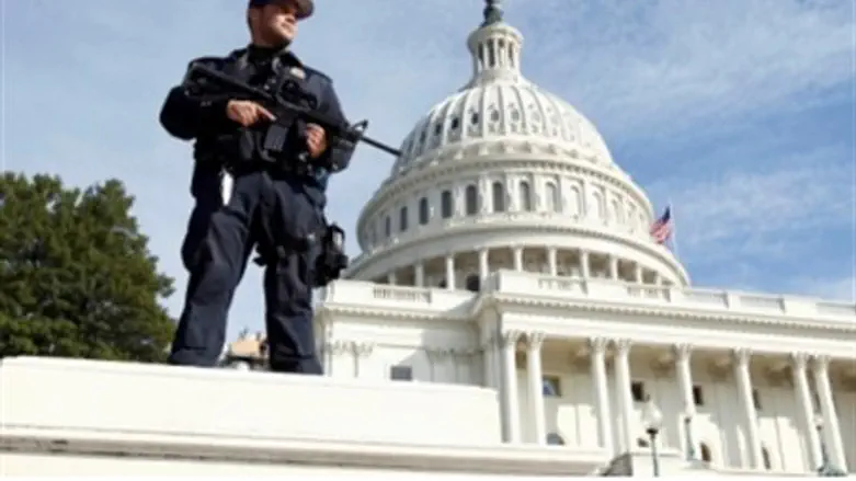 Guard looks out for terrorists at Capitol  
