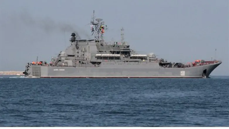 Russian Navy amphibious landing vessel leaves for Tartus (file)