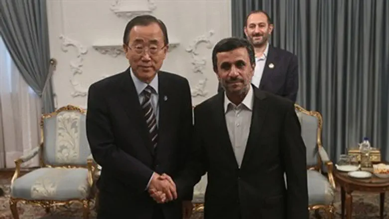Ban Ki-Moon and Ahmadinejad