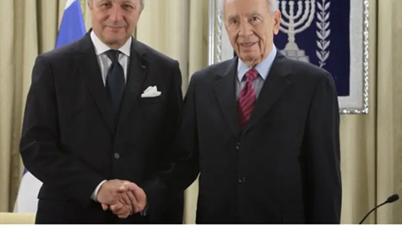 Peres and French Foreign Minister Fabius