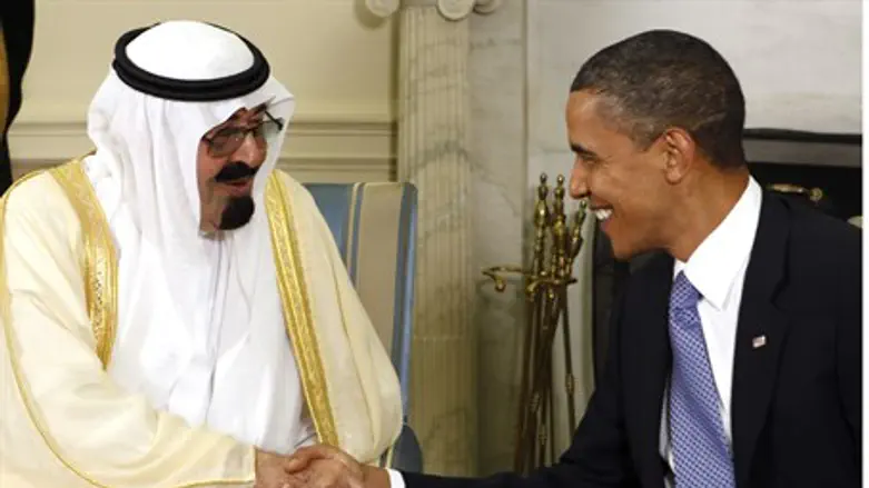 President Barack Obama meets with King Abdull