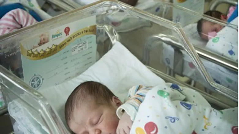 Newborn babies (file)