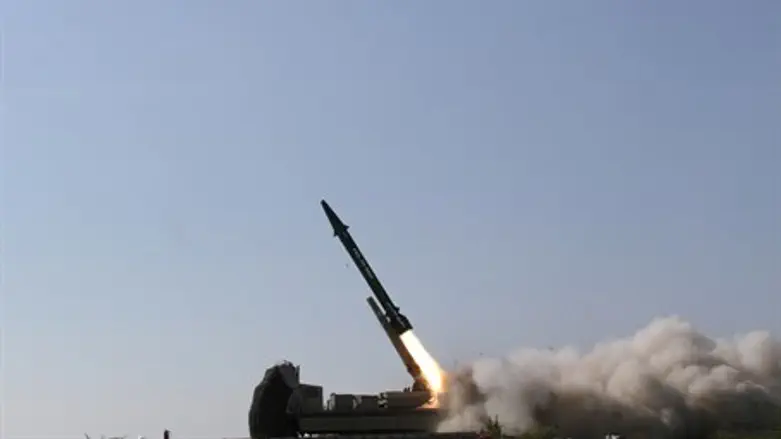 Ballistic missile fired during Iranian war ga