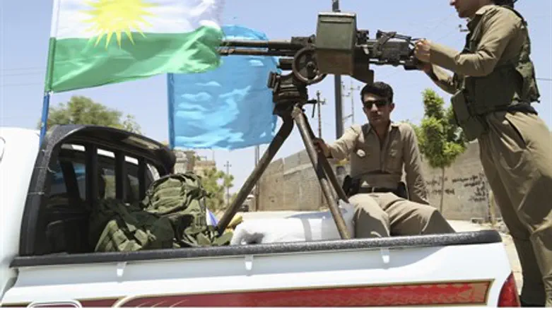 Kurdish Peshmerga forces make their way to Ki