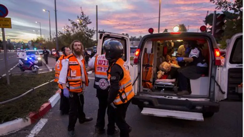 Paramedics at Jerusalem attack (illustration)