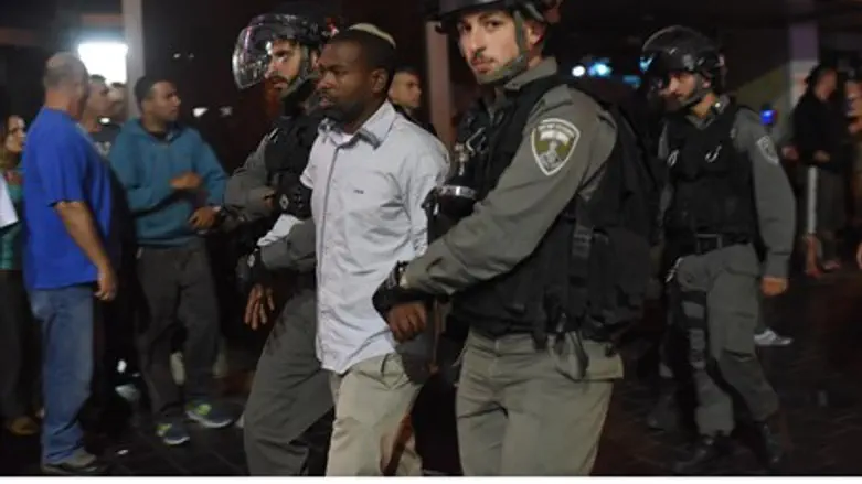Police arrest Ethiopian Jewish protester at Tel Aviv demo