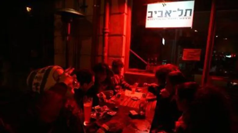 The 'Tel Aviv' bar.