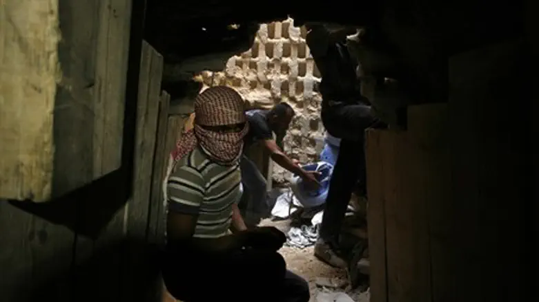 Hamas smuggling tunnel to Sinai