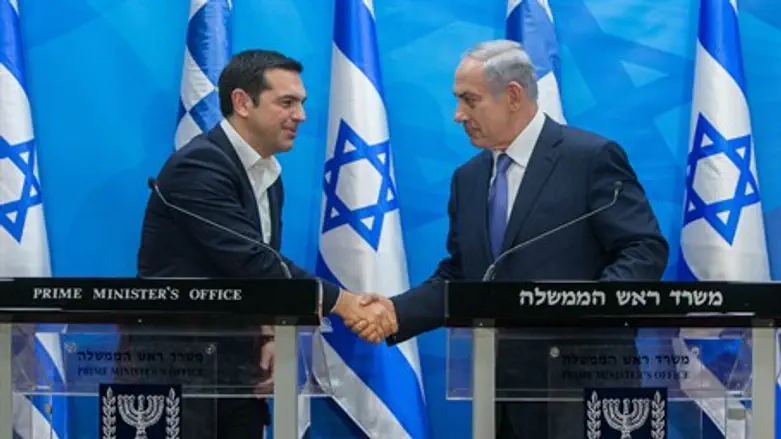 Greek PM Alexis Tsipras with PM Binyamin Netanyahu