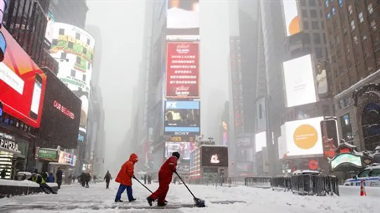 Snowstorm at Times Square, January 23, 2016