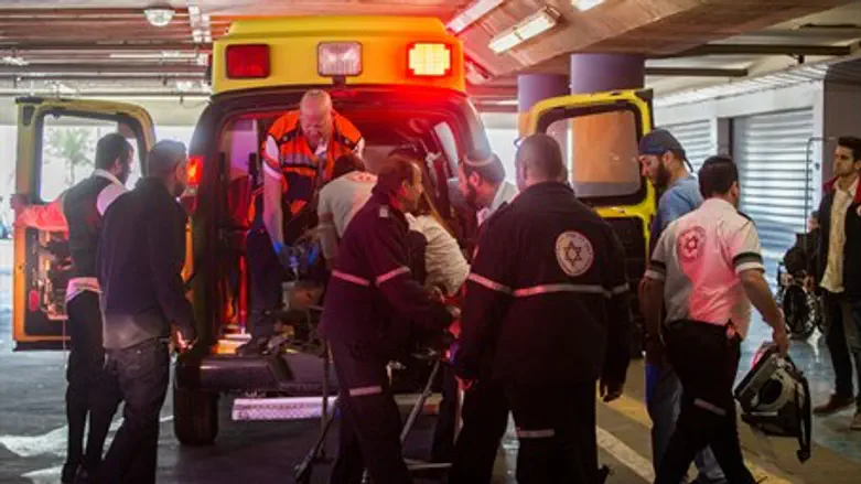 Stab victim arrives at Shaare Tzedek Hospital, Jerusalem