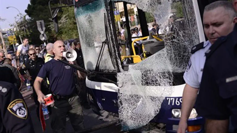 Dan bus bombed in Tel Aviv