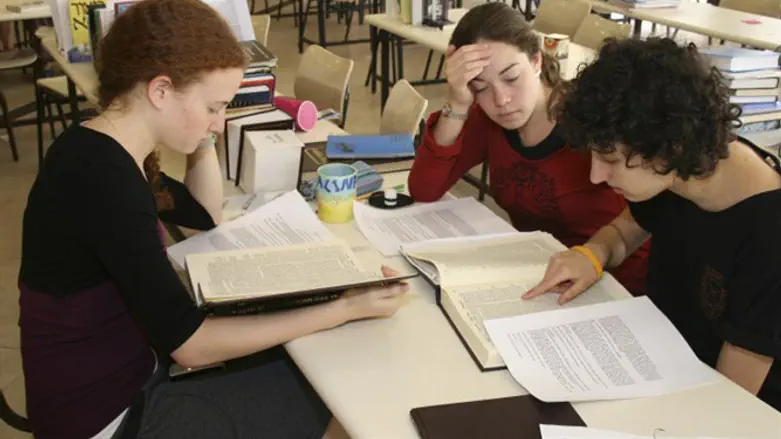 Young women study Torah