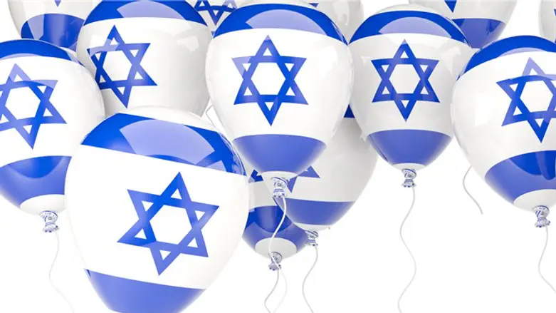 Israeli flag balloons