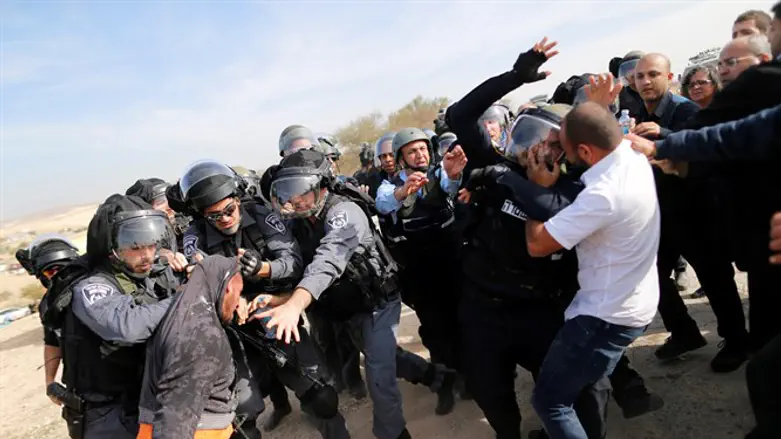 Clashes in the Negev
