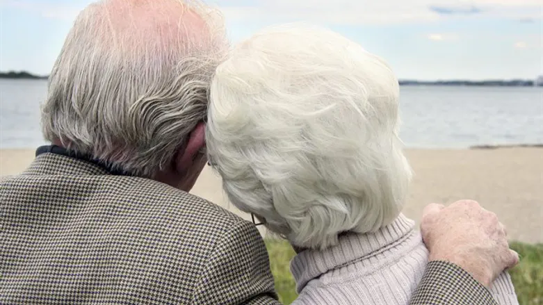 Elderly couple 