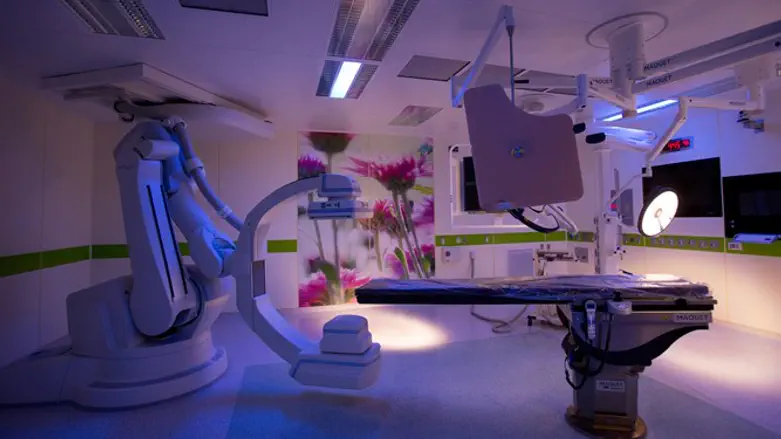 View of an operating room at operating department at the hadassah medical center 