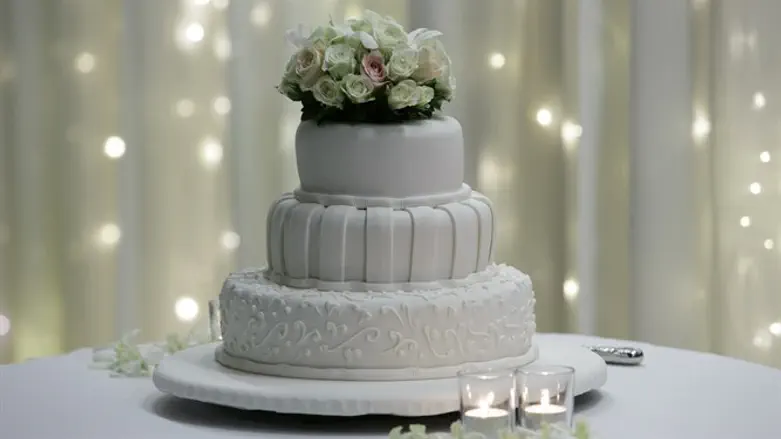 Wedding cake (illustration)