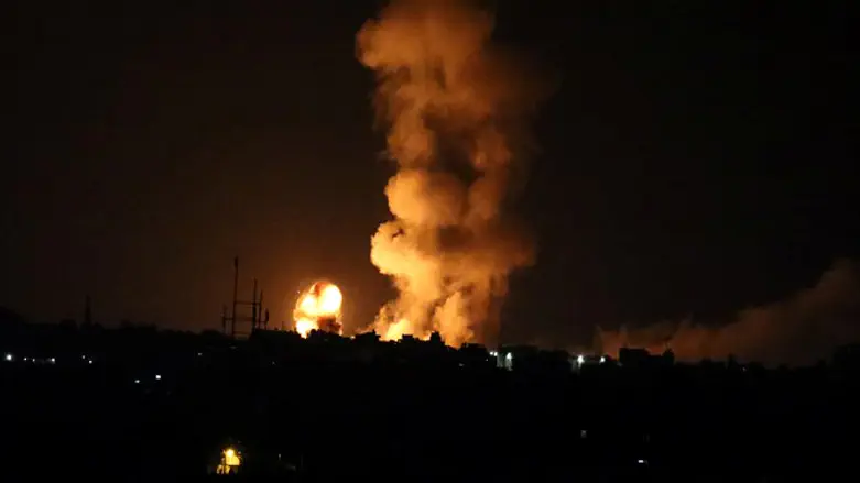 Israeli air strike in Gaza (archive)