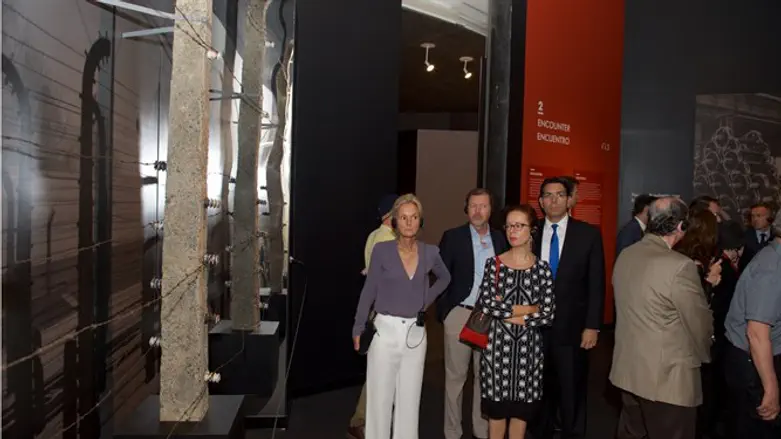 Ambassador Danon alongside the ambassador of (r-l) Albania, Belgium and his wife