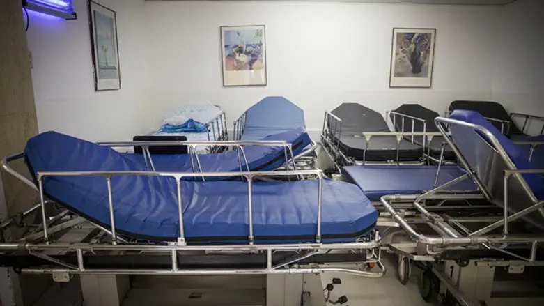 Empty hospital beds, Hadassa Ein Karem