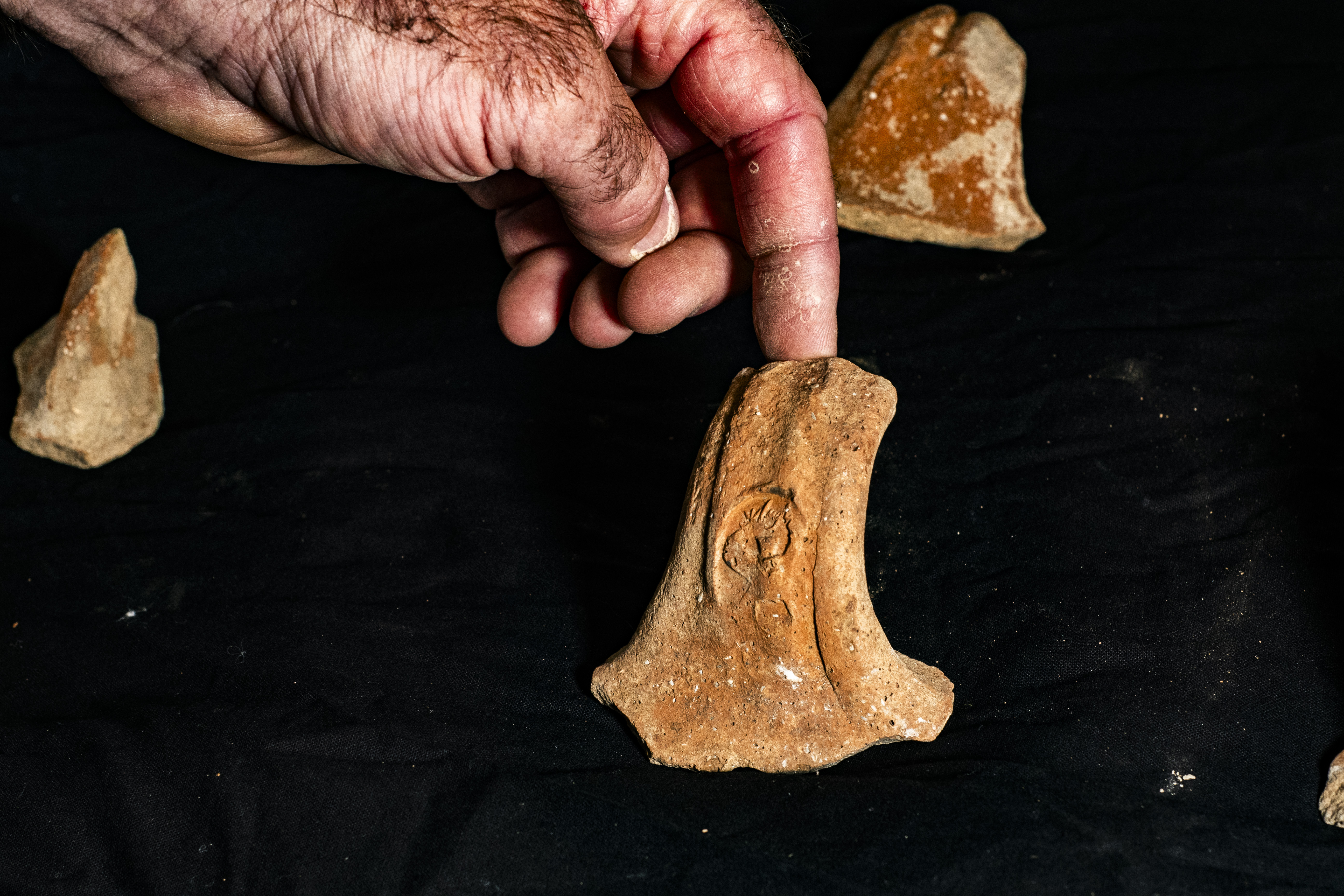 A lmlk stamp impression – ‘(belonging) to the king’ from the Judahite administration prior to Sennacherib's campaign. Credit: Israel Antiquities Authority