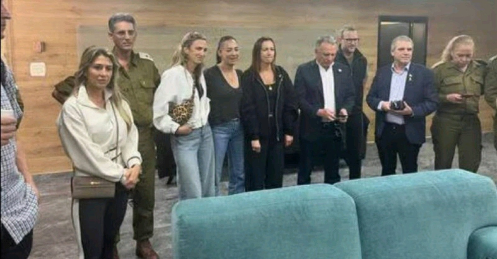 Edan's family with Steve Witkoff at Re'im