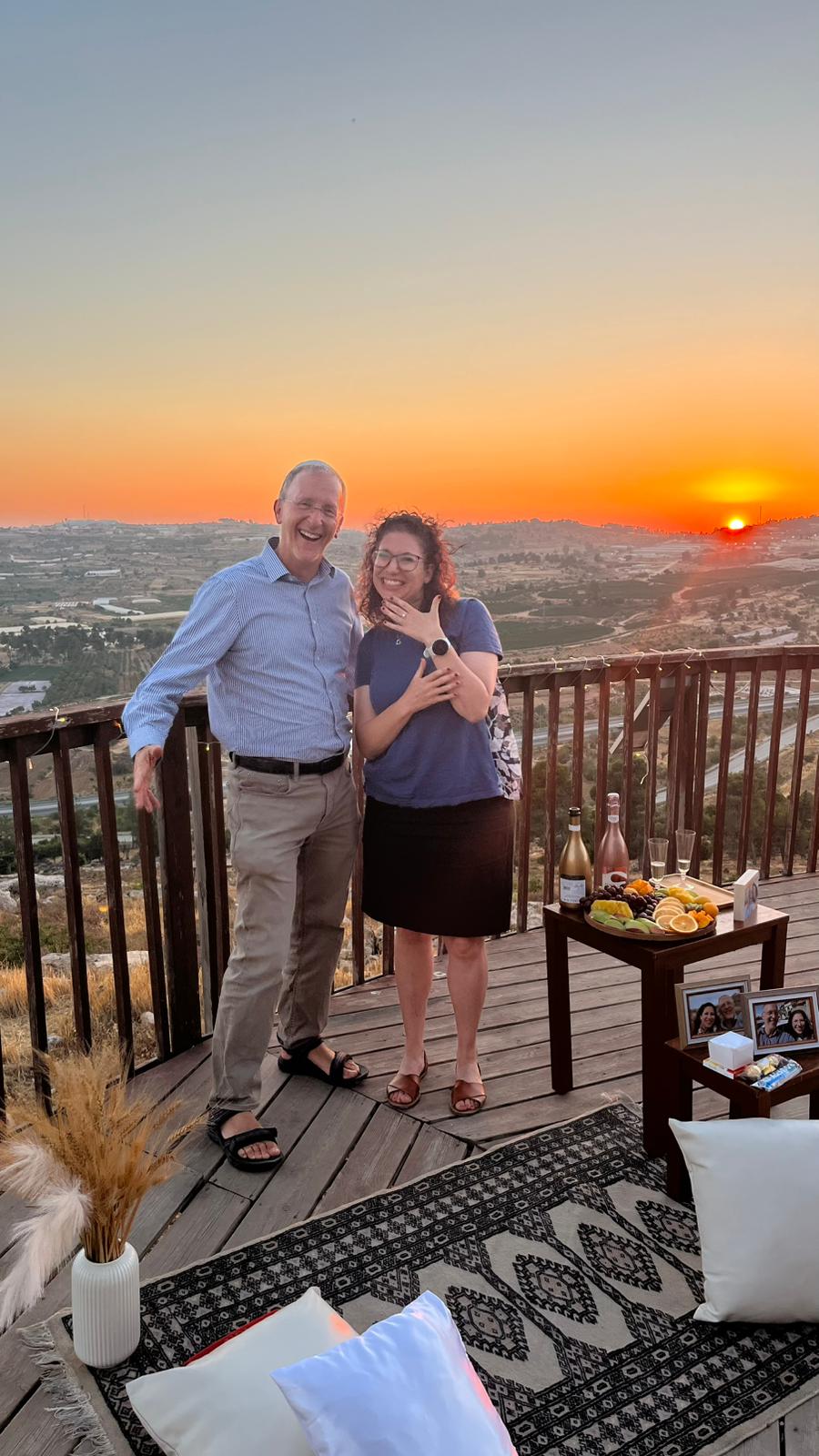 Rabbi Dee and his fiance 