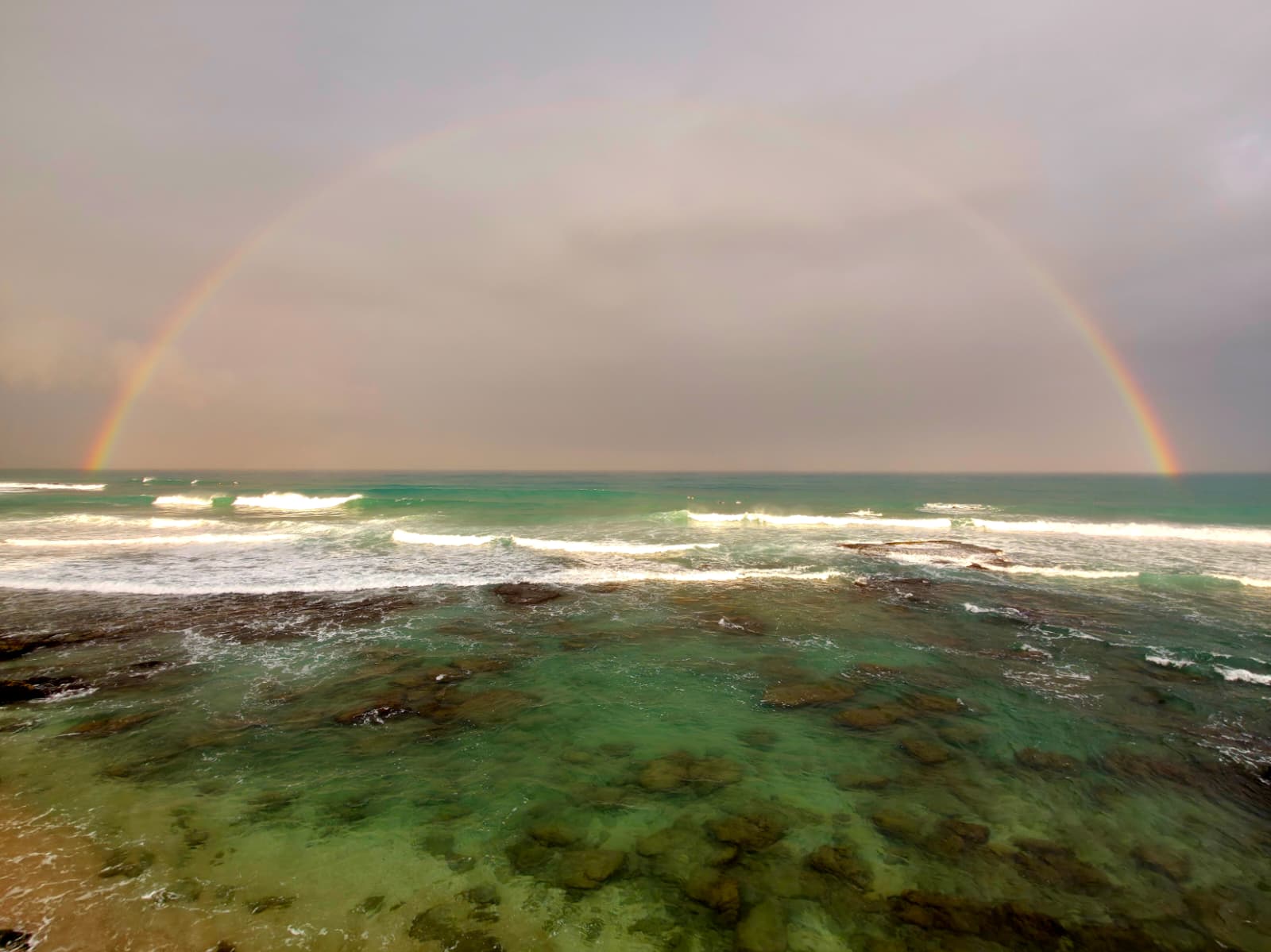 קשת בחוף פלמחים