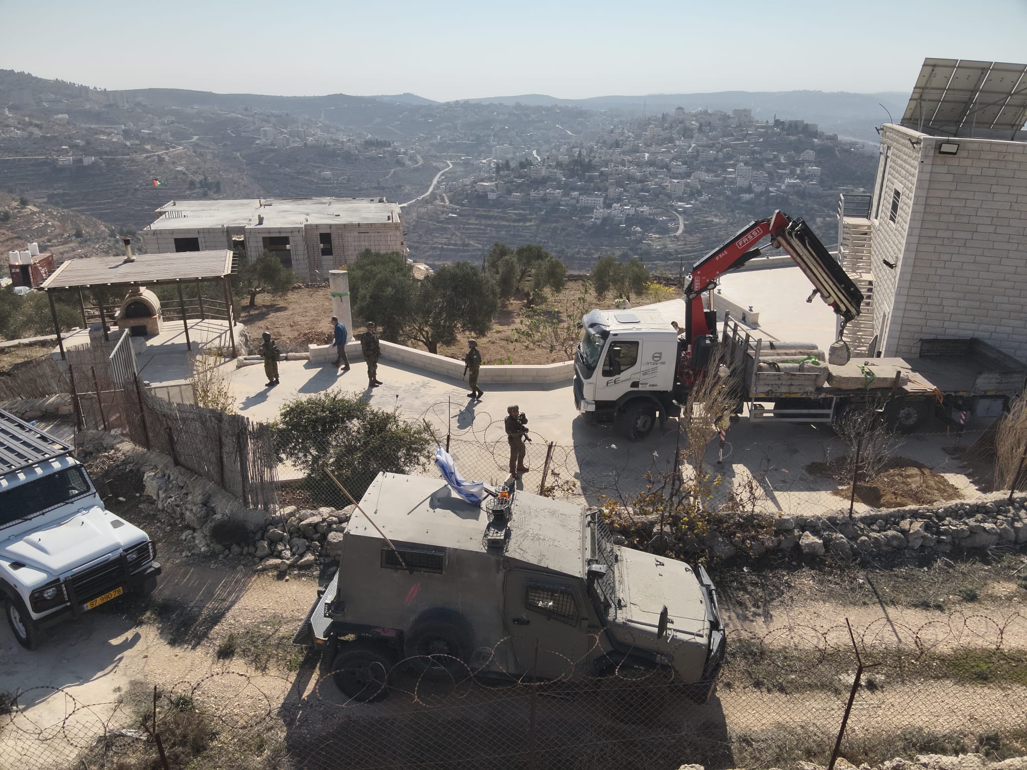 The operation to recover the artifacts 