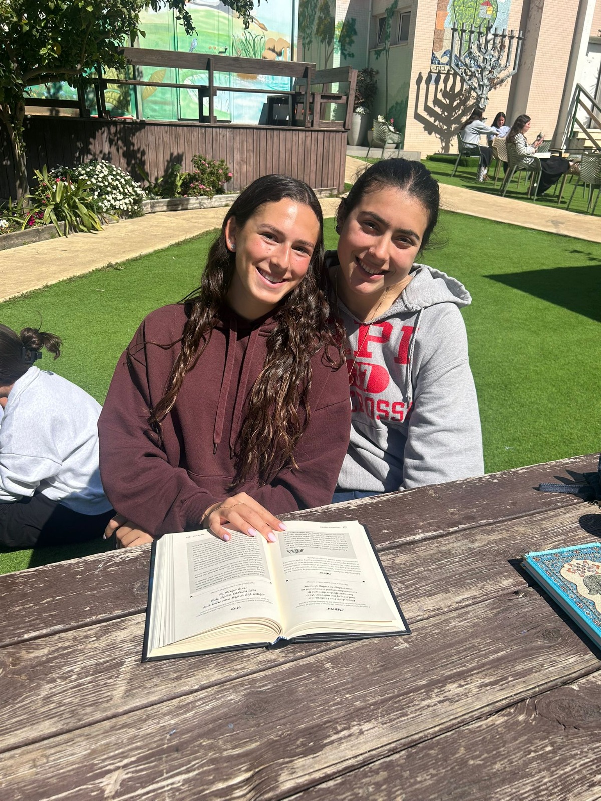 The seminary girls from abroad volunteering