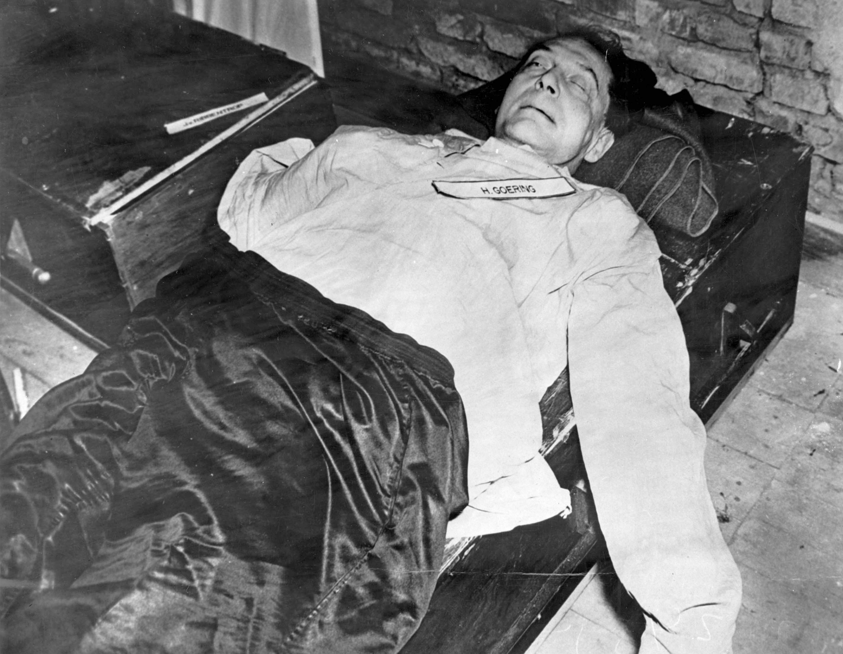 Goering's corpse, 16 October 1946