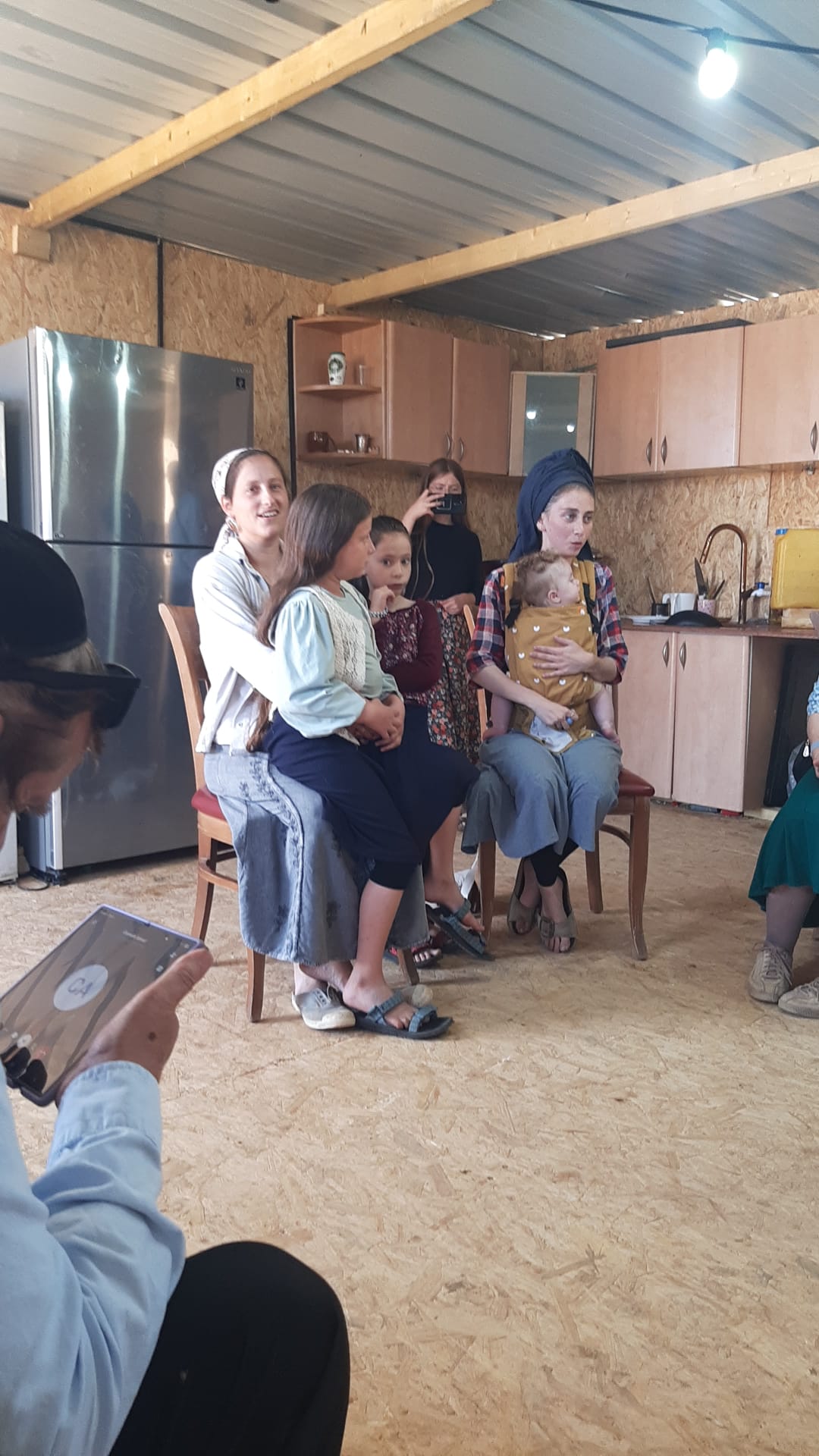 Beit Anat's young mothers